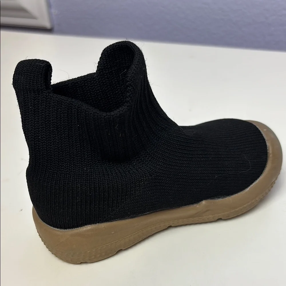 Kids Black and Tan Sock Shoes